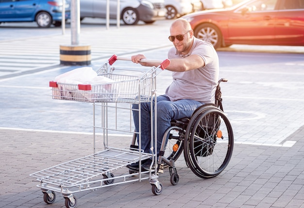 Czy można wypożyczyć wózek inwalidzki w swojej okolicy?