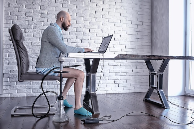 Ergonomia stanowiska pracy co to jest i dlaczego ma znaczenie?