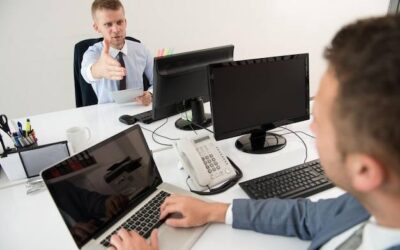 Jakie czynniki wpływają na bezpieczeństwo pracy przy komputerze?